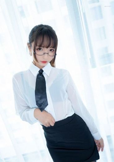 极品JK黑色丝袜自慰喷水直播_西瓜视频免费观看