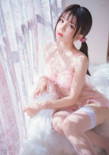 欧美啄木乌成人系列AV靓妆爱神_国产剧高清在线
