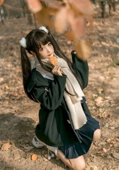 公车掀起衣服含着奶头_BD英语在线手机播放