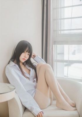 美女脱裤子视频连内裤都不剩_日韩电影在线
