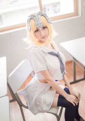 黄AV毛片_720电影完整版